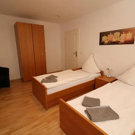 Apartment Near The Trade Fair *