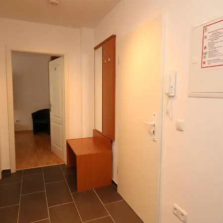 Near The Trade Fair Apartment *